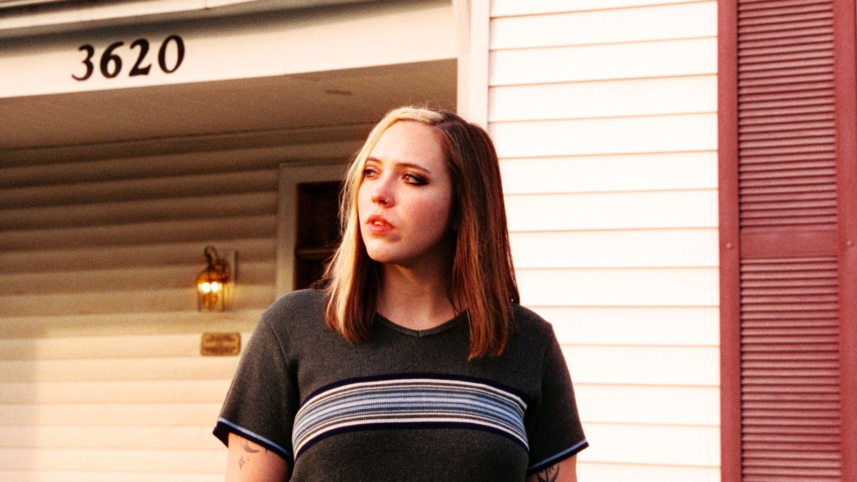 Soccer Mommy – Here (Pavement cover)