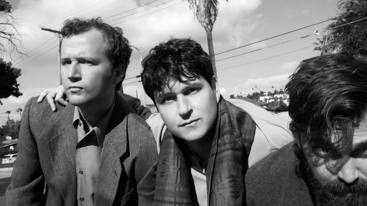 Vampire Weekend – Classical 